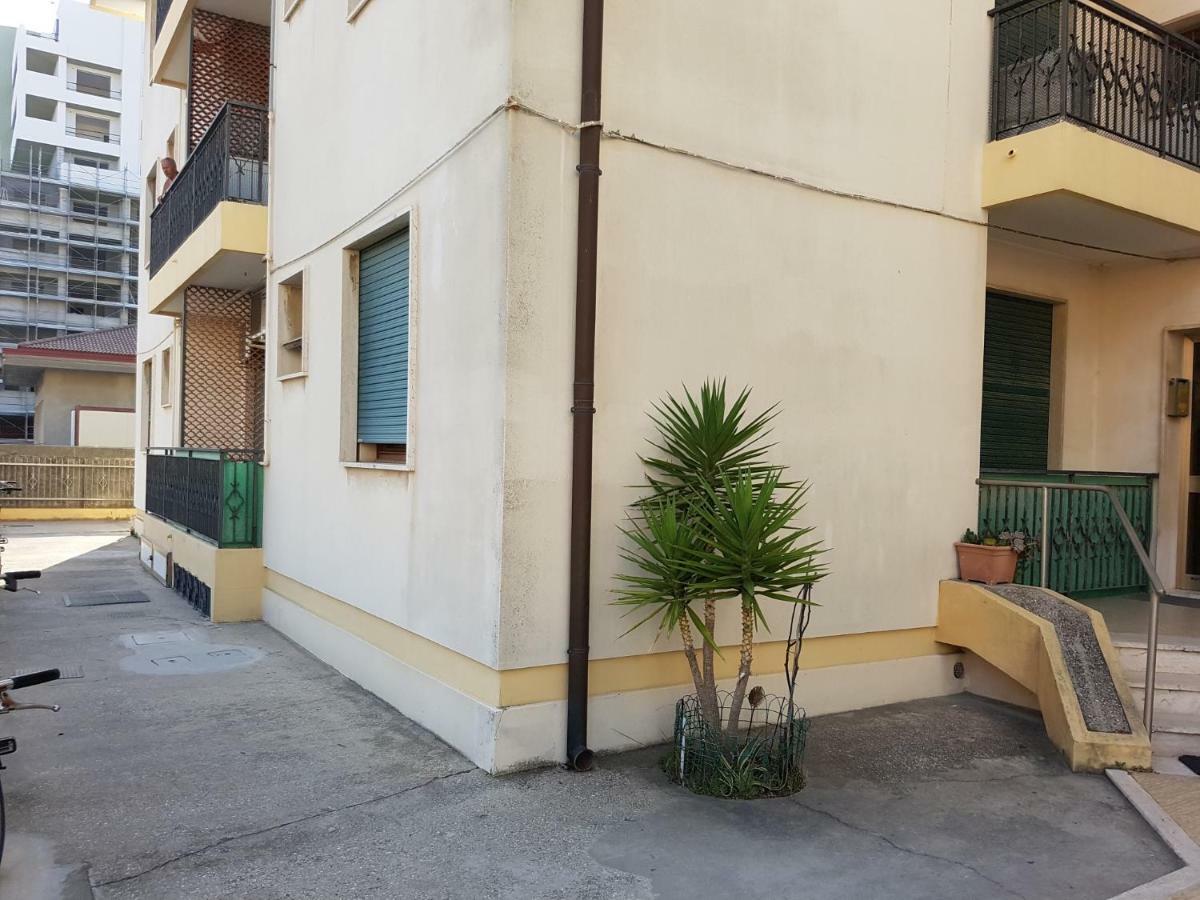 Sottomarina Beach Apartment Bagian luar foto