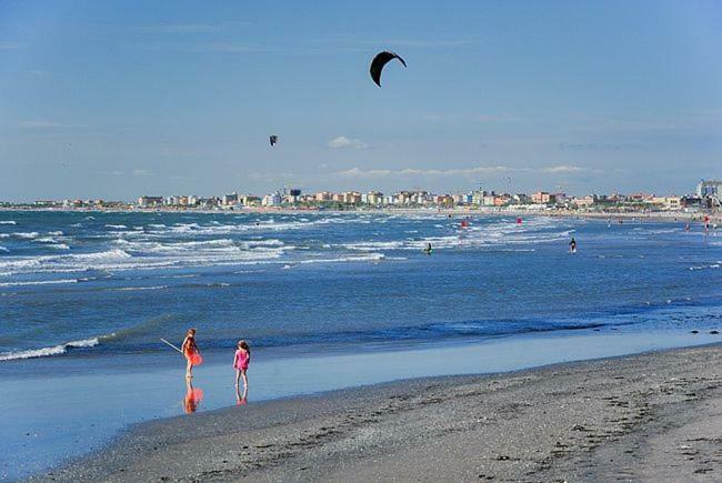 Sottomarina Beach Apartment Bagian luar foto